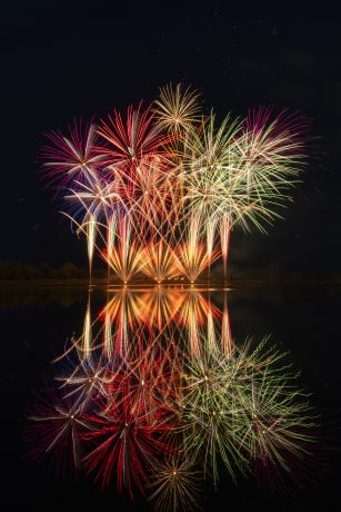 202491417464-Firework reflection.JPG